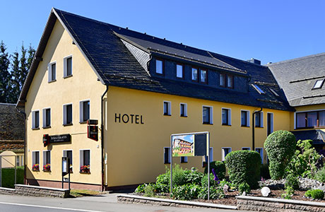 Salix GmbH Oberweißbach - Hotel & Restaurant im Kräutergarten